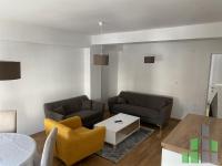Se izdava namesten stan vo Skopje, Vodno so povrshina od 68 m2.
 Ekstra: Sopstveno parno.
 Cena: 440 EUR